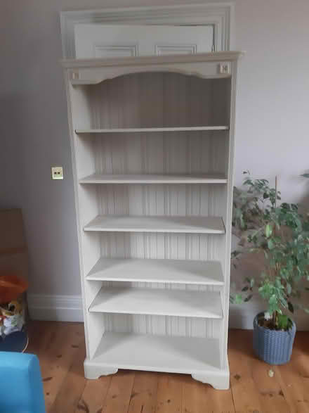 Photo of free Tall bookcase (SY3) #1