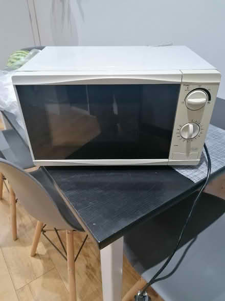 Photo of free Old microwave (CR8) #3