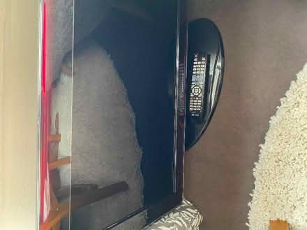 Photo of free Television (Wokingham RG40) #1
