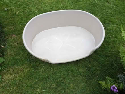 Photo of free Large dog bed (Clieves Hills L39) #1