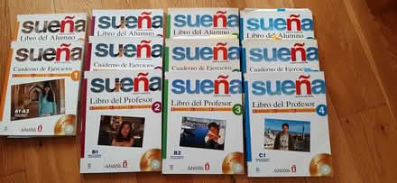 Photo of free Sets of SUEÑA Spanish course books (Willesden, NW10) #1