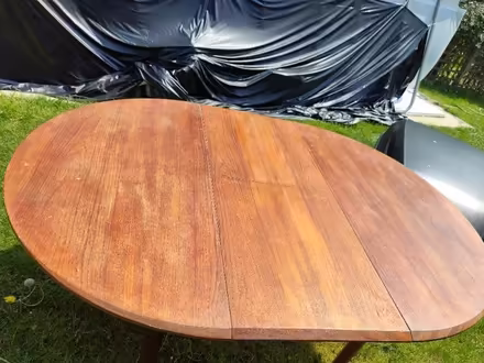 Photo of free Dining table (Stoke Row RG8) #3