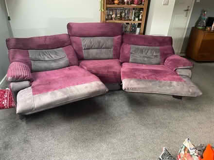 Photo of free electric recliner sofa (Henlow SG16) #2
