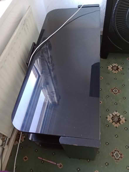 Photo of free TV stand (TW7) #3