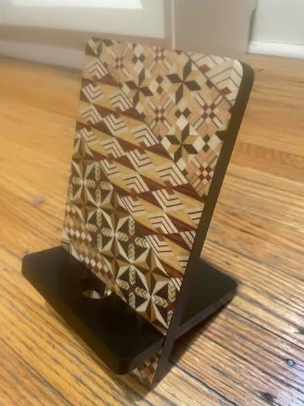 Photo of free Japanese phone holder (East falls) #1