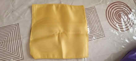 Photo of free Gold cloth napkins (UB3 Hayes end) #2