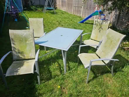 Photo of free Garden table and chairs (Warlingham CR6) #1