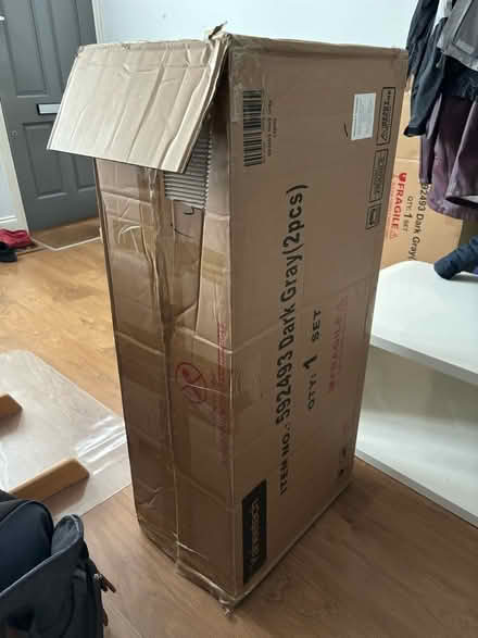 Photo of free 3 XL boxes 30 x 30 x 100 cm (TW9) #1