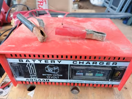 Photo of free Battery charger (Woodbrook HR5) #1