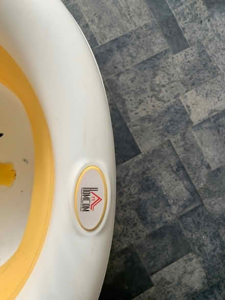 Photo of free Baby bath with insert (Islington N1) #2