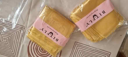 Photo of free Gold cloth napkins (UB3 Hayes end) #1