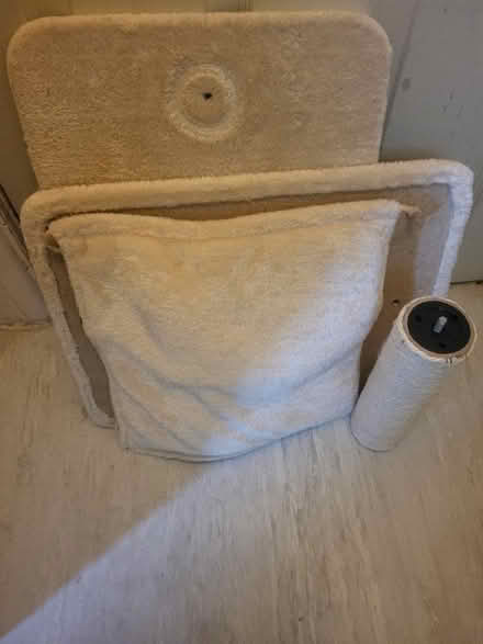 Photo of free Cat tree spare parts (Burnage M19) #1