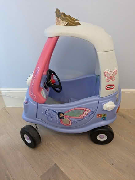 Photo of free Ride on Little Tikes Cozy Coupe (Mortlake (SW14)) #2