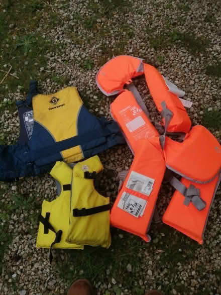Photo of free Life vests (Temple Cowley OX4) #1
