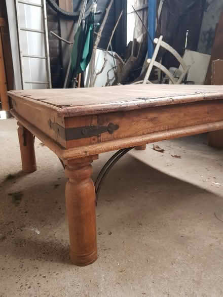 Photo of free Large coffee table approx 700mmx 700mm (Carlton NG4)