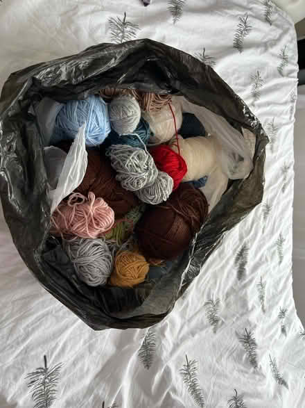 Photo of free Yarn Oddments (CT11) #1