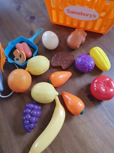 Photo of free Toy shopping set (Malvern Link WR14) #3