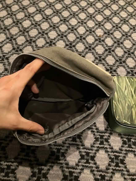 Photo of free Wash bag/box (Beaconsfield HP9) #3