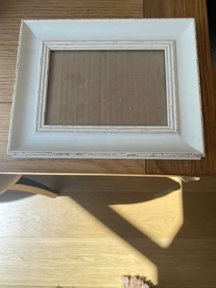 Photo of free Photo frame (Kempshott) #1