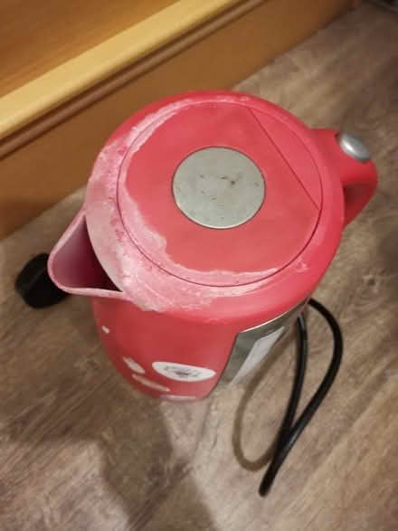 Photo of free Electric Kettle (Old Woking GU22) #2