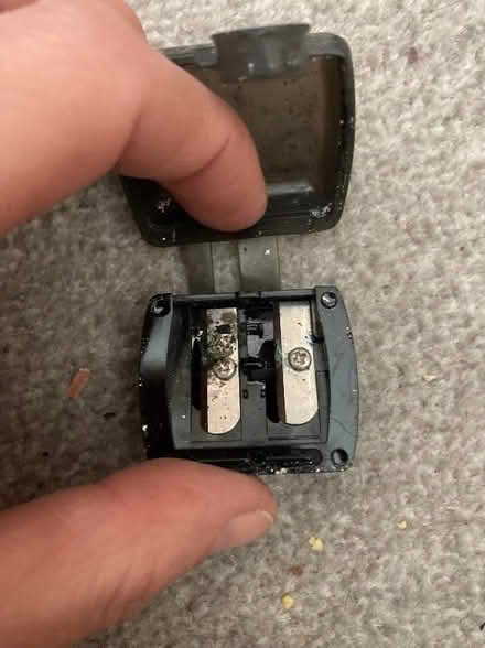Photo of free Double eyeliner pencil sharpener (Stafford ST16) #4