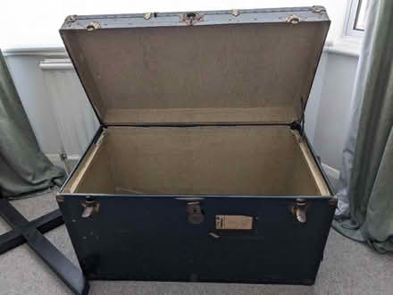 Photo of free Vintage travelling trunk (Whitehawk BN2) #3