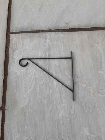 Photo of free Metal bracket (LS4 Leeds) #1