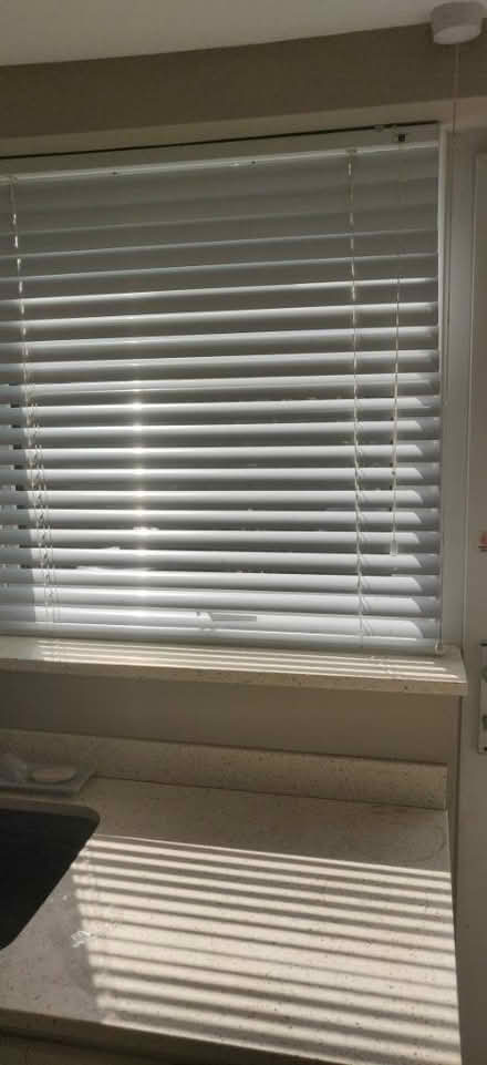 Photo of free Venetian blind (Capel St. Mary IP9 2H*) #1