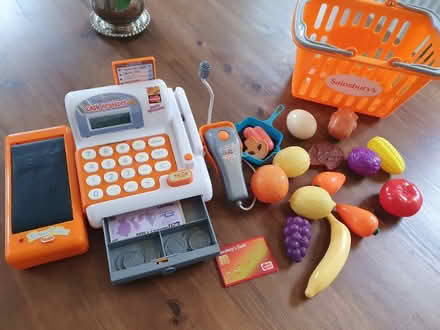 Photo of free Toy shopping set (Malvern Link WR14) #1
