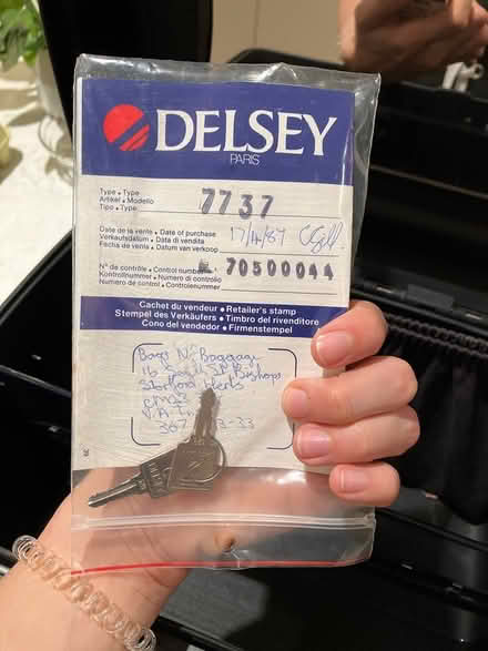 Photo of free Delsey vanity case (Beaconsfield HP9) #4