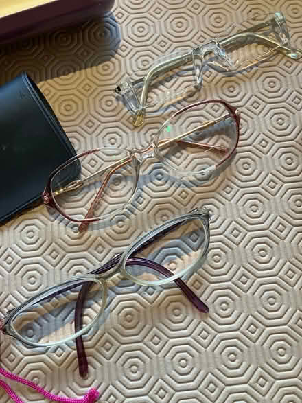 Photo of free Reading glasses (Beaconsfield HP9) #2