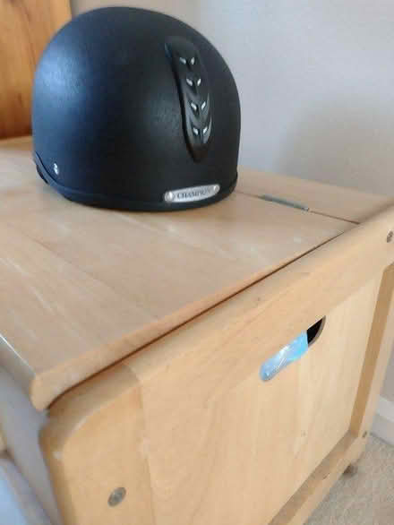 Photo of free Child's riding hat (Melbourn Royston) #4