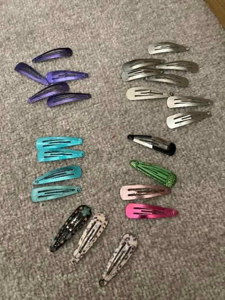 Photo of free Various hair clips and grips (Stafford ST16) #3