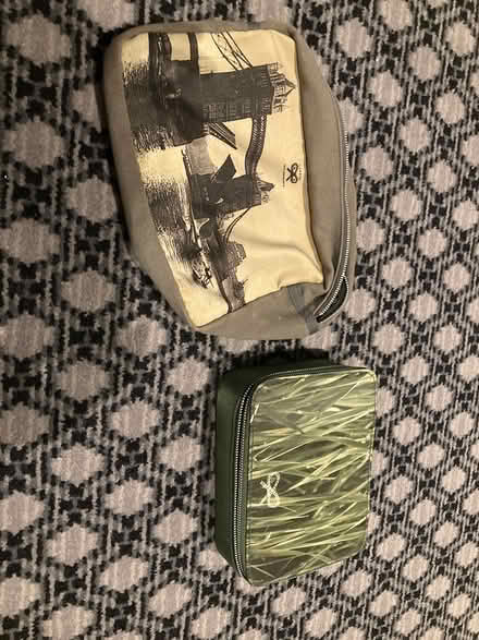 Photo of free Wash bag/box (Beaconsfield HP9) #1