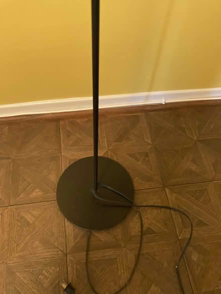 Photo of free Lamp (Hollywood) #2