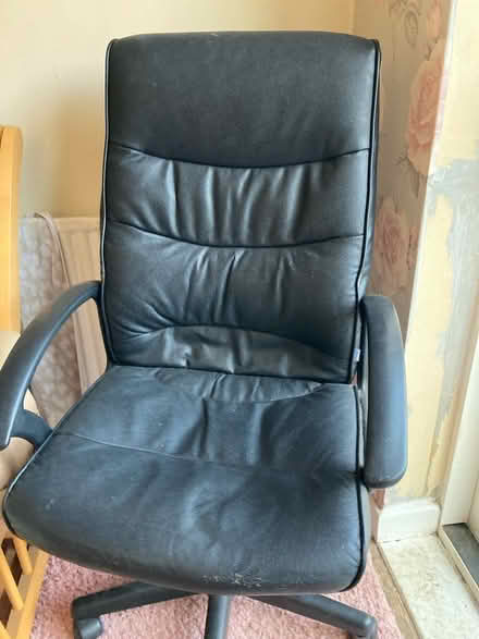 Photo of free Office/ desk chair (PR4) #1