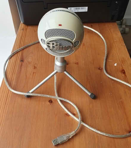 Photo of free Blue Microphone (Camberwell Green) #1