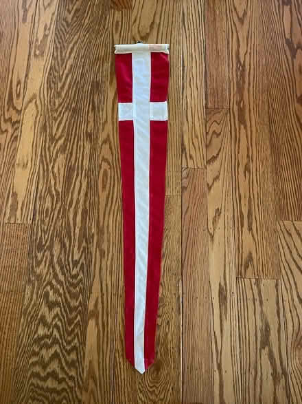 Photo of free 3 foot Danish Vimpel (El Camino and Distel Drive) #1