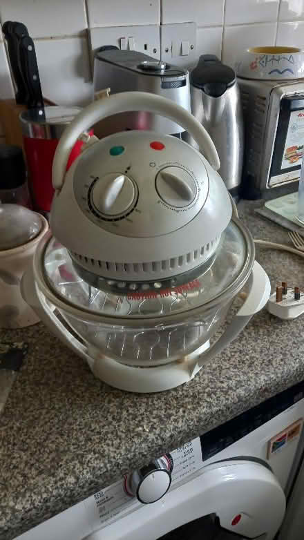 Photo of free Halogen Cooker (Lea Industrial Estate AL5) #2