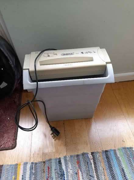 Photo of free Shredder and bin (Headley GU35) #1