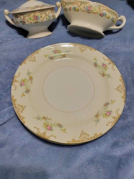 Photo of free Vintage China (McKnight Rd and Manchester Rd) #1
