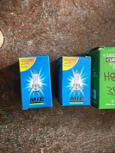 Photo of free H7, H8 & H11 Car Lamps (CT18) #1