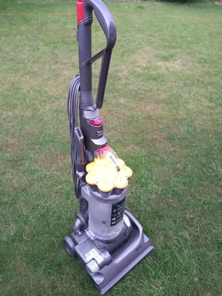 Photo of free Dyson DC33 (Woolton L25) #1