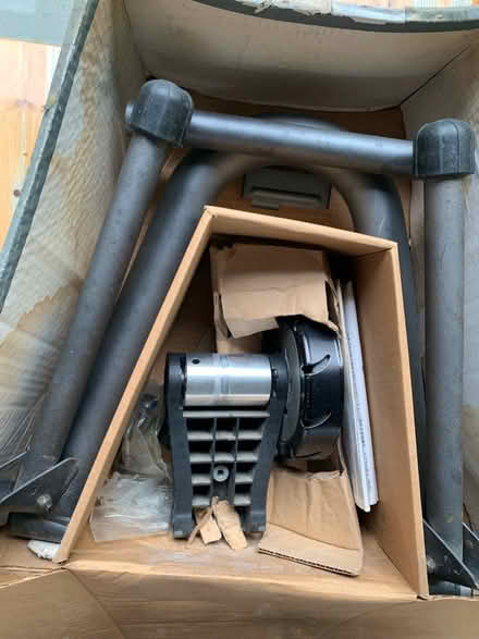 Photo of free CycleOps bike trainer (Highbury West/Holloway N5) #2