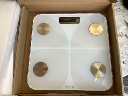 Photo of free Bathroom scales (Herne Hill SE24) #1