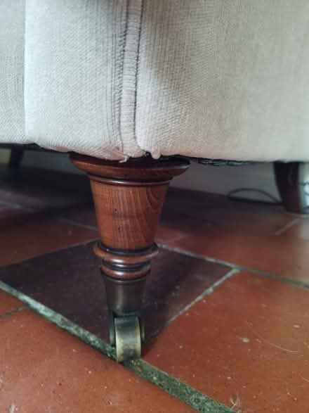 Photo of free Sofa 3 seater (Hurst Golf Course RG41) #2