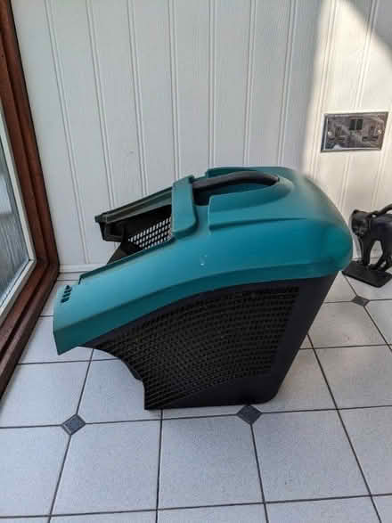 Photo of free Grass basket for Bosch lawn mower - rotak 37i (Lewisham SE13) #1