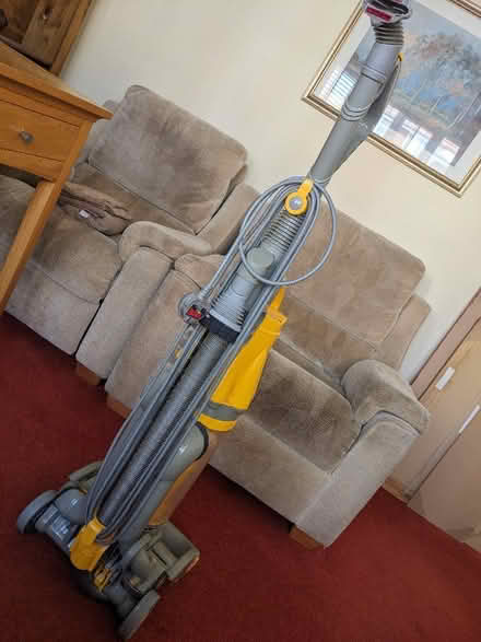 Photo of free Dyson DC07 Hoover (Spares or Repair) (Bramcote Hills NG9) #1