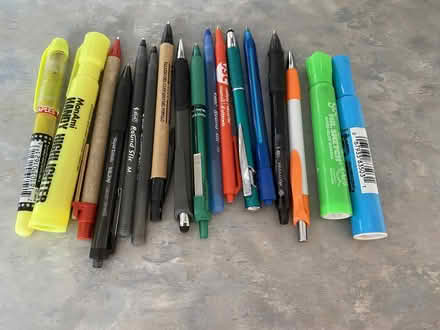 Photo of free Assorted pens, markers (Museum of Nature downtown) #1