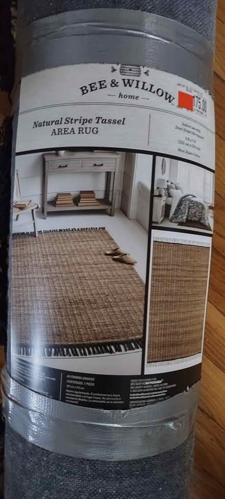 Photo of free 5x7 rug (Everett) #1